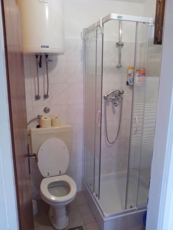 Apartment Joke Ražanj Pokoj fotografie
